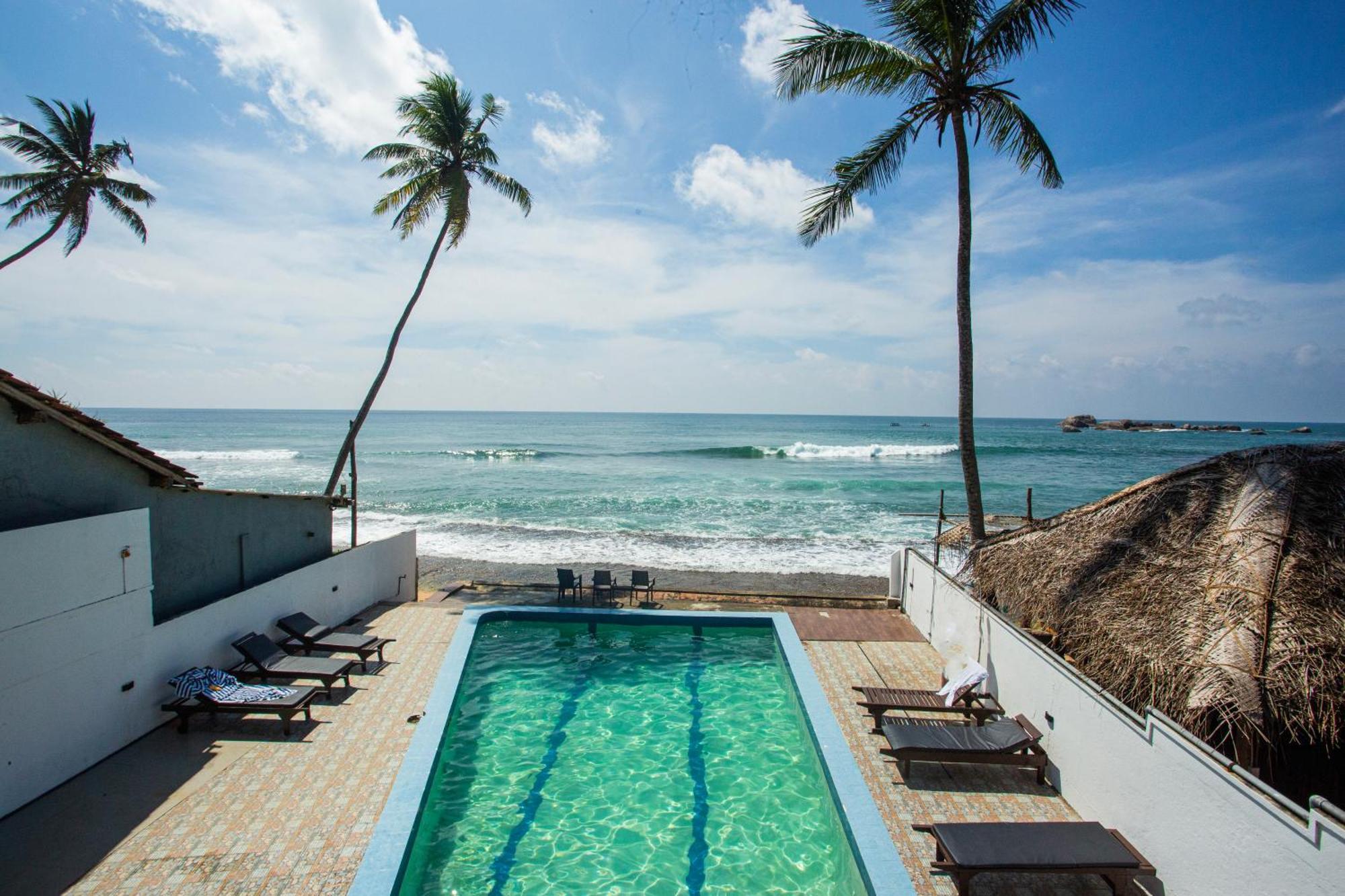 Hotel Lucky Seven Hikkaduwa Extérieur photo