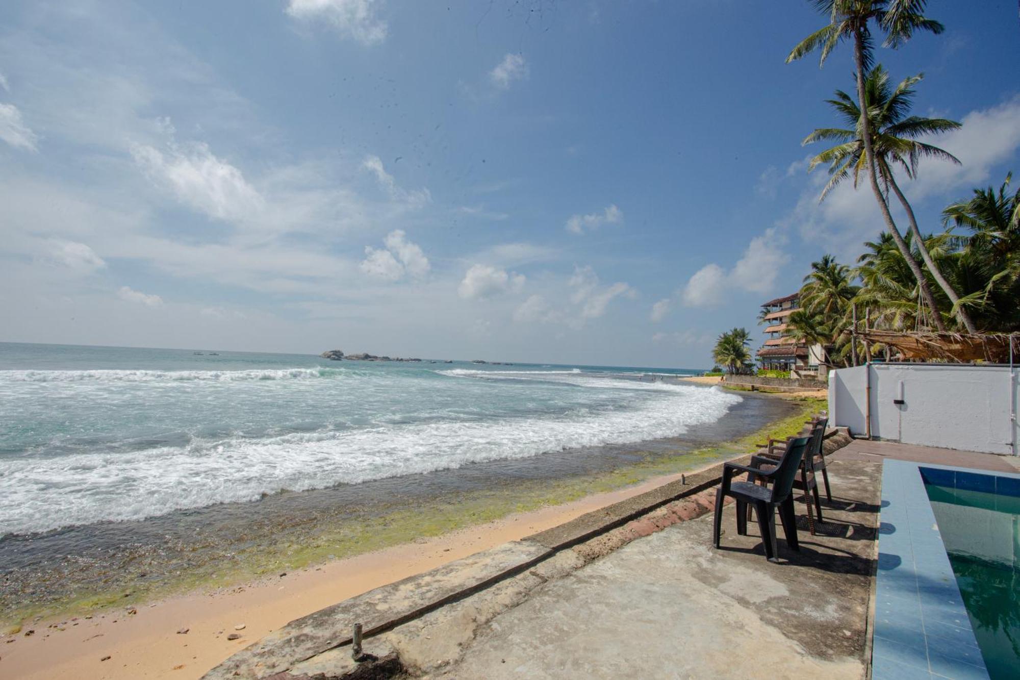 Hotel Lucky Seven Hikkaduwa Extérieur photo