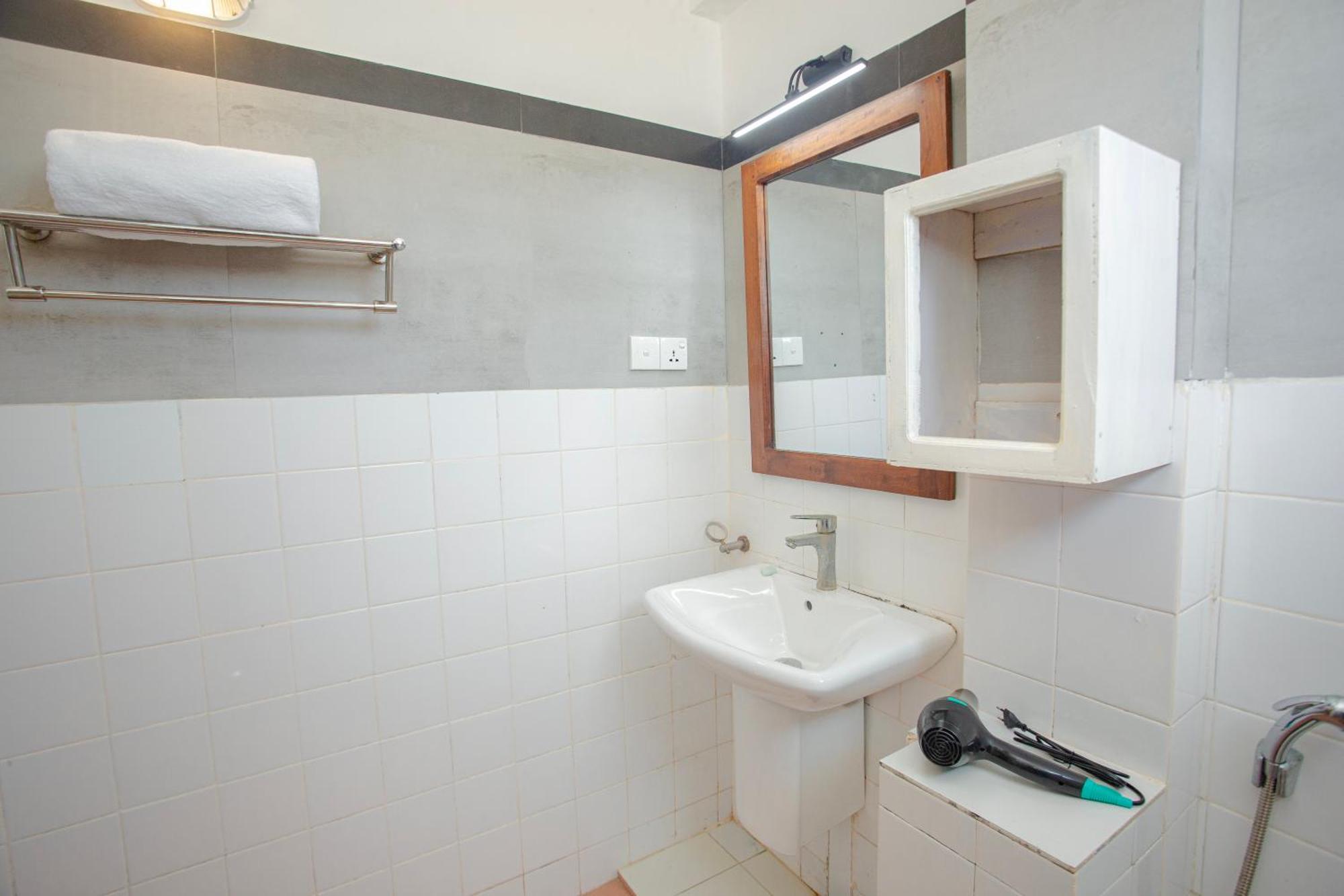 Hotel Lucky Seven Hikkaduwa Extérieur photo